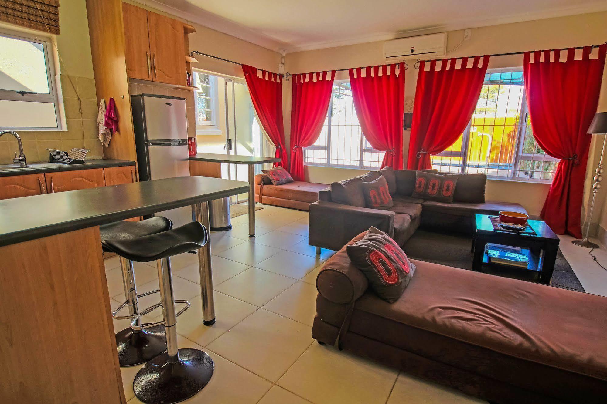 A&A Guesthouse Port Elizabeth Luaran gambar